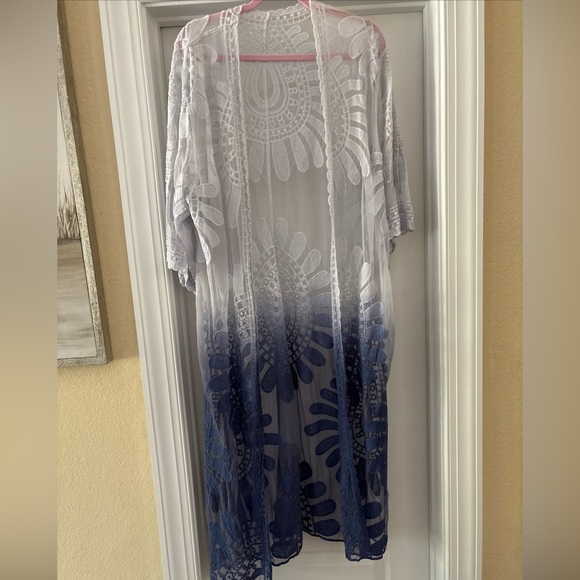 BEAUTIFUL OVERLAY FOR DRESS OR PANTS ONE SIZE DESIGNED NAVY WHITE - Picture 1 of 11